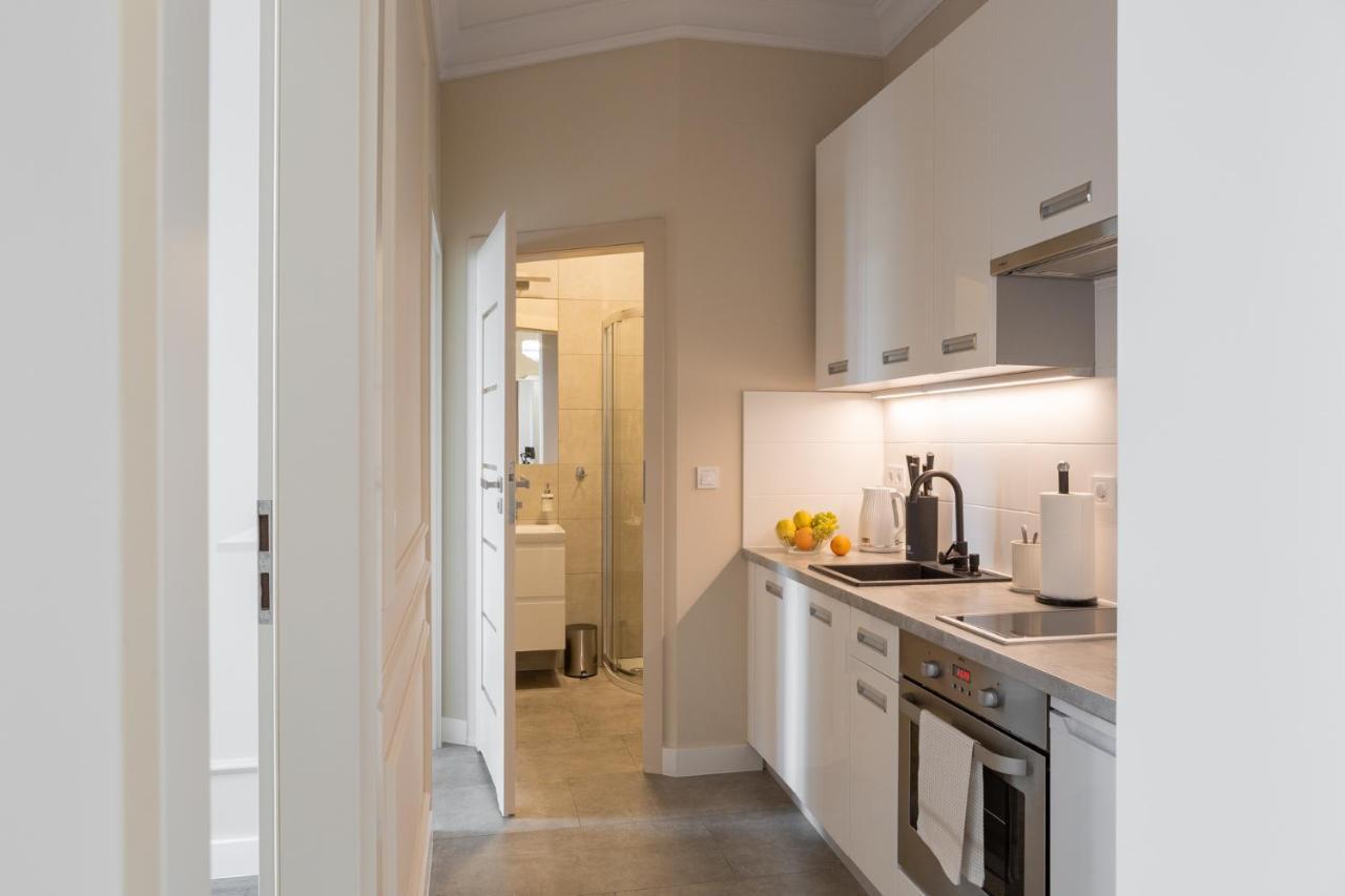 Apartment Veranda *